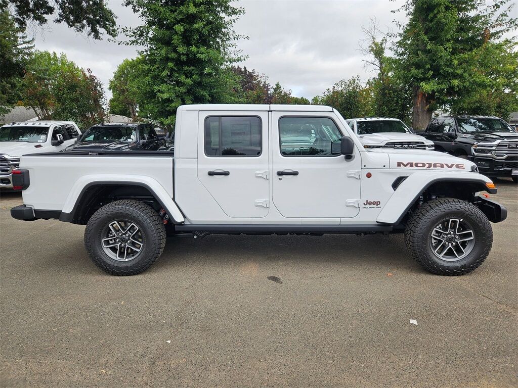 2025 Jeep Gladiator Mojave Gresham OR