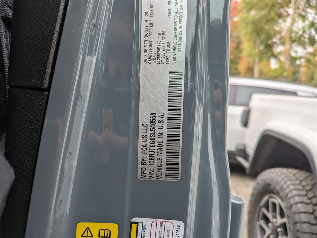 2025 Jeep Gladiator Mojave Gresham OR