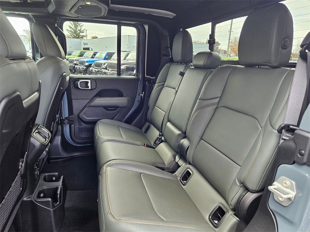 2025 Jeep Gladiator Mojave Gresham OR