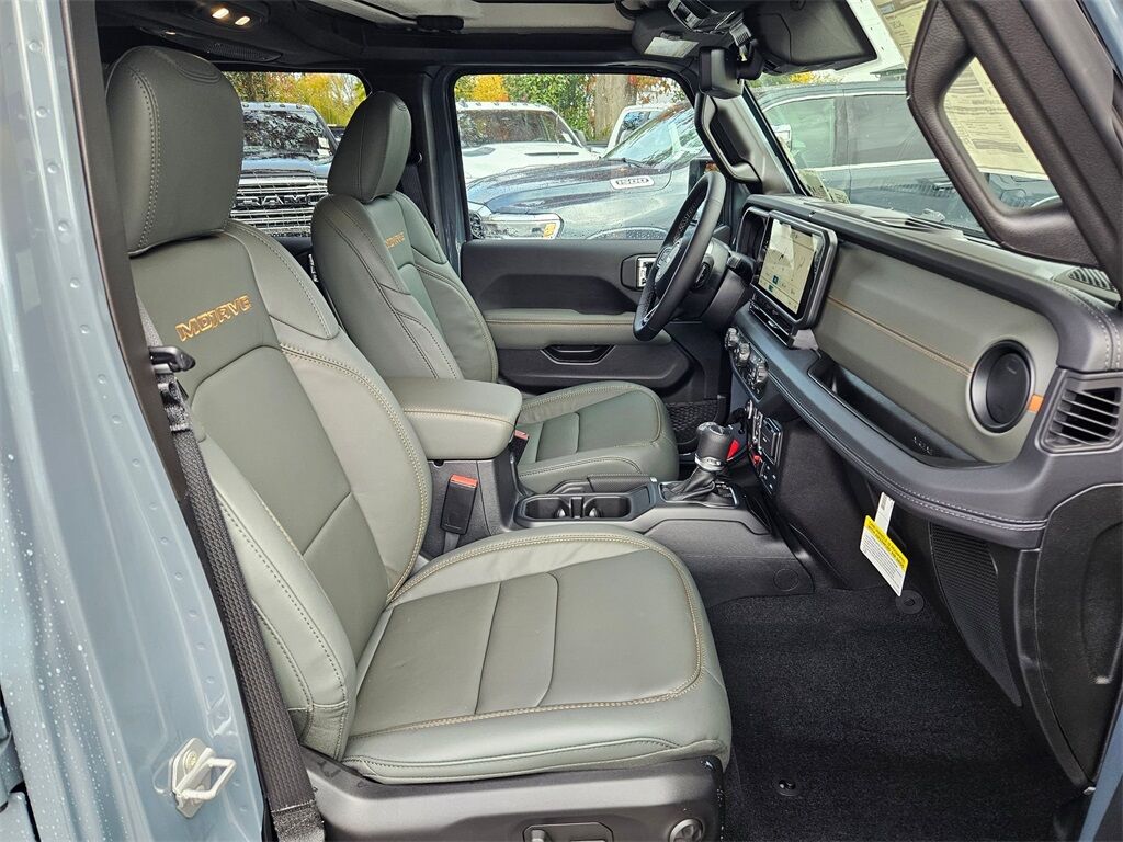 2025 Jeep Gladiator Mojave Gresham OR