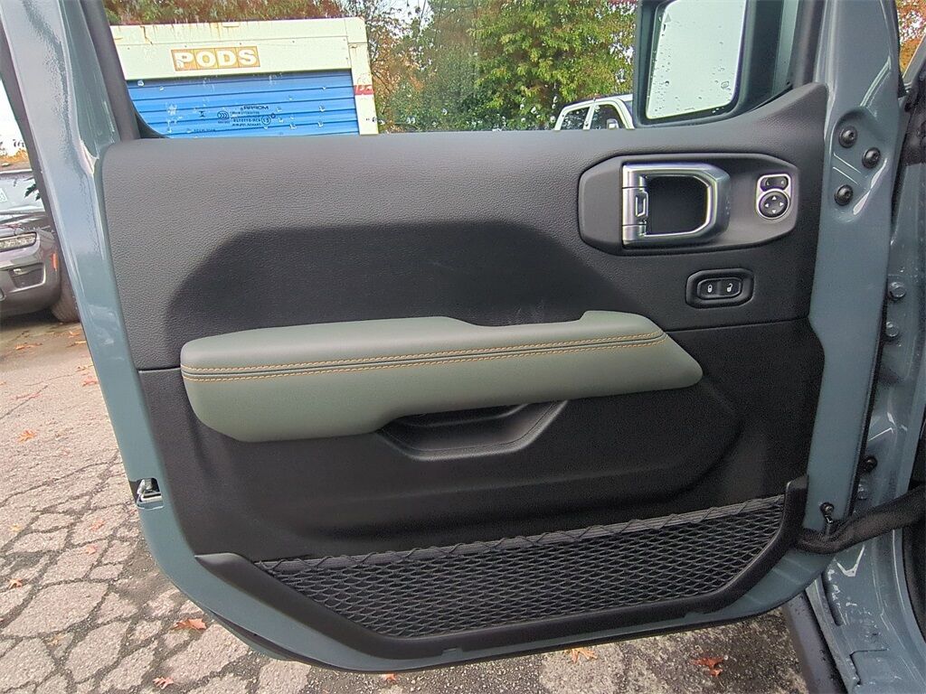 2025 Jeep Gladiator Mojave Gresham OR