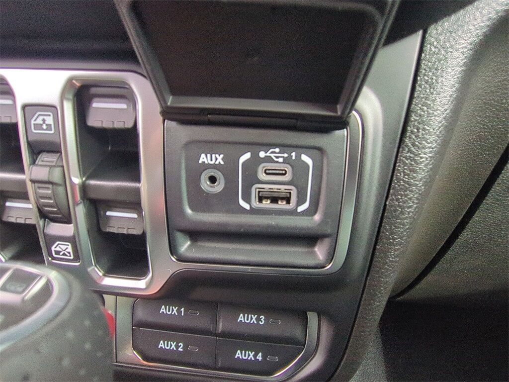 2025 Jeep Gladiator Mojave Gresham OR