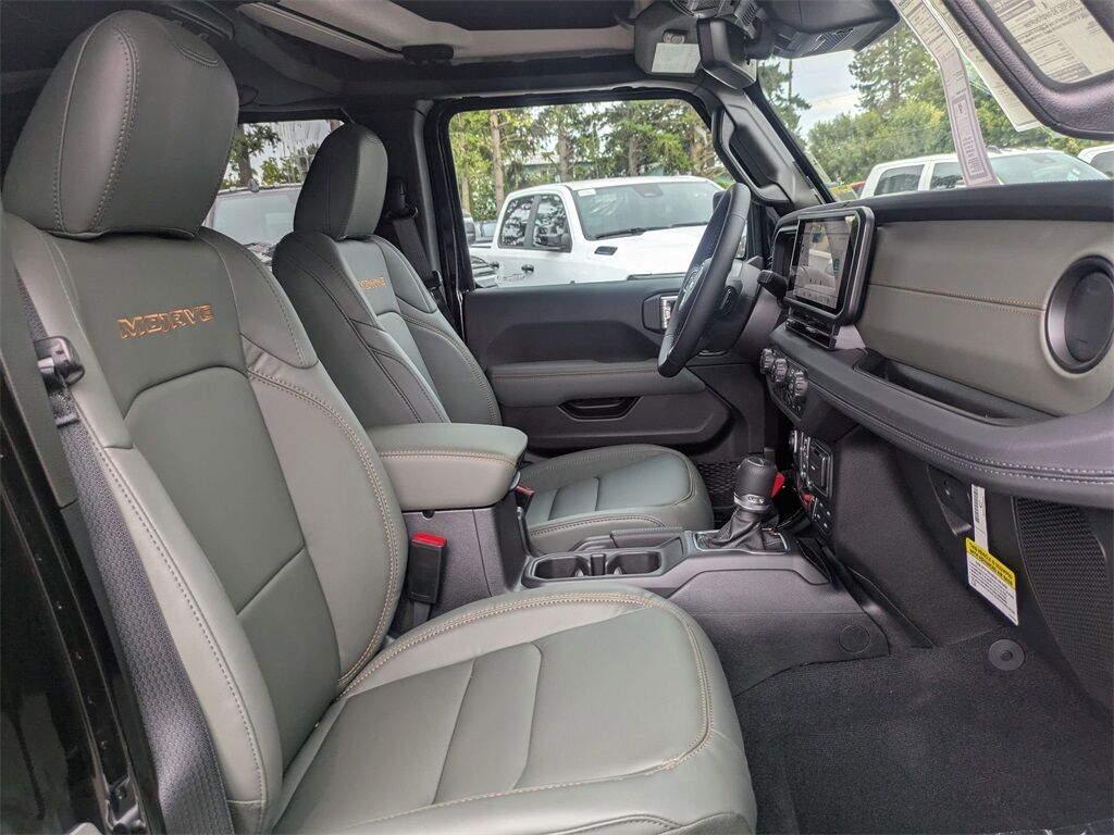 2025 Jeep Gladiator Mojave Gresham OR