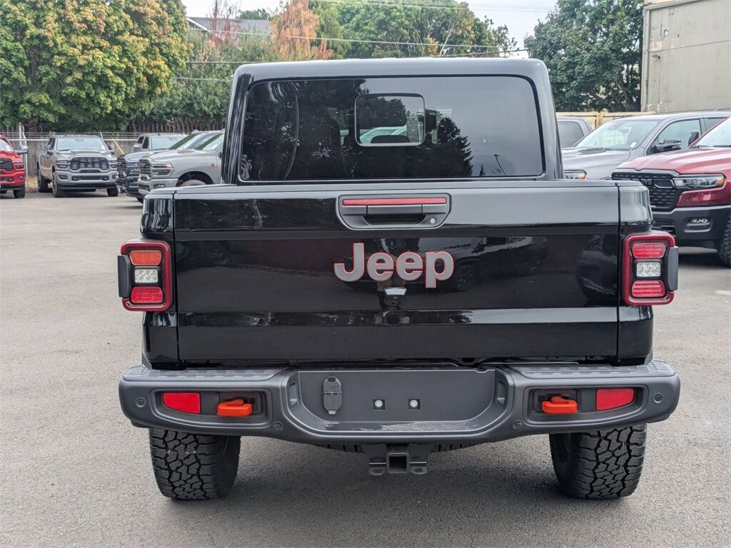 2025 Jeep Gladiator Mojave Gresham OR