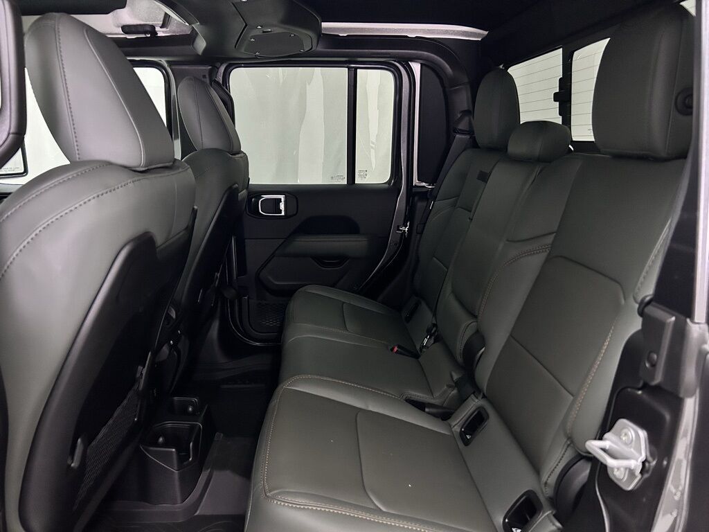 2025 Jeep Gladiator Mojave Portland OR