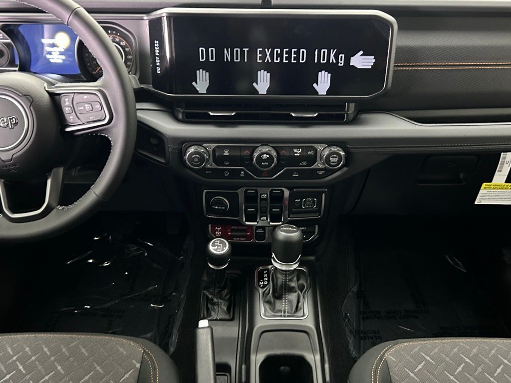 2025 Jeep Gladiator Mojave Portland OR