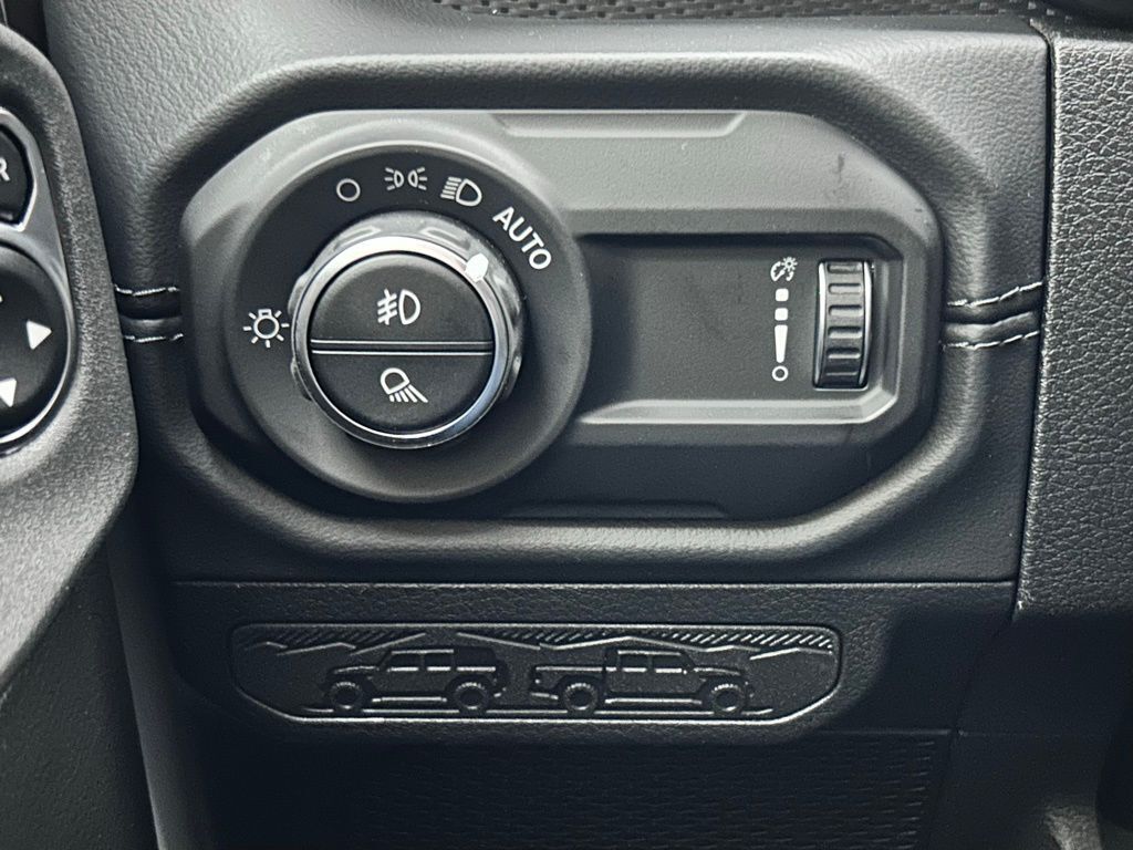 2025 Jeep Gladiator Mojave Portland OR