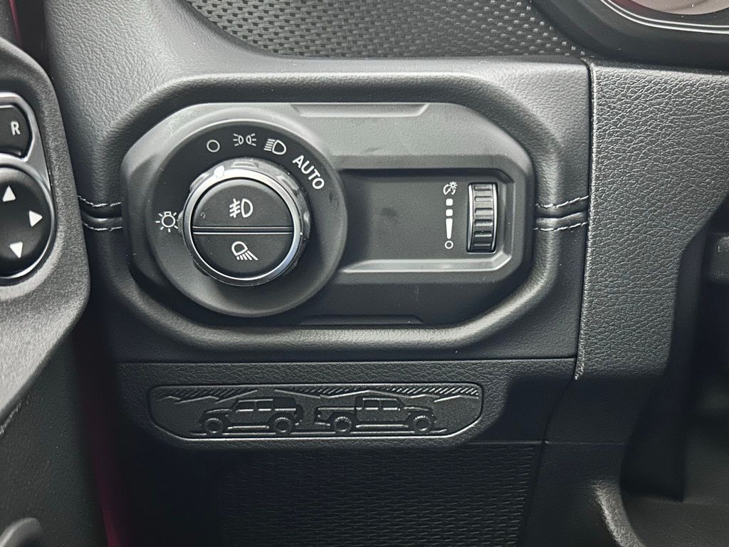 2025 Jeep Gladiator Mojave Portland OR