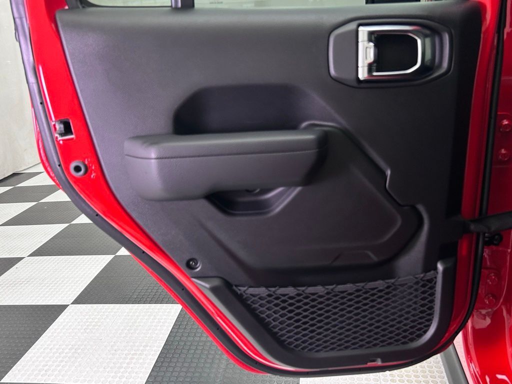 2025 Jeep Gladiator Mojave Portland OR