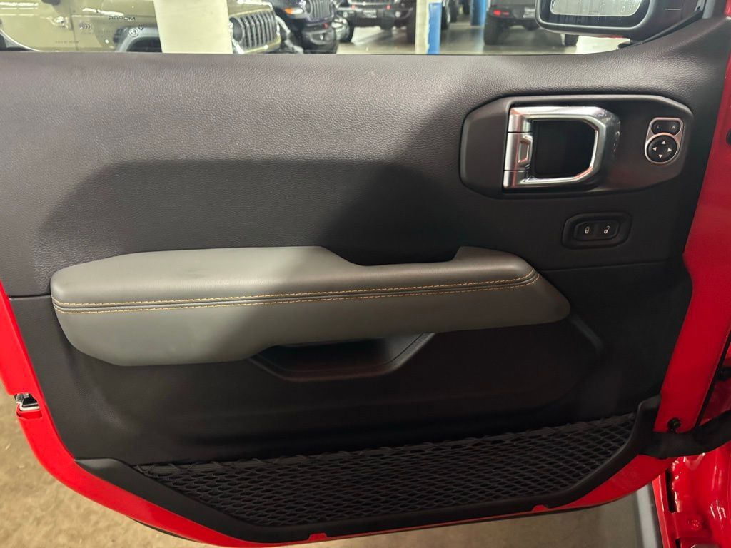 2025 Jeep Gladiator Mojave Portland OR