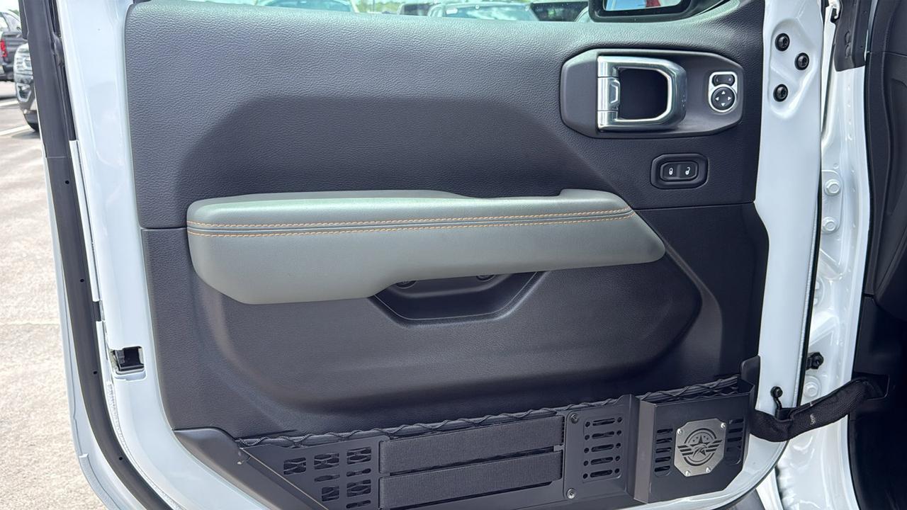 2025 Jeep Gladiator Mojave New Braunfels TX