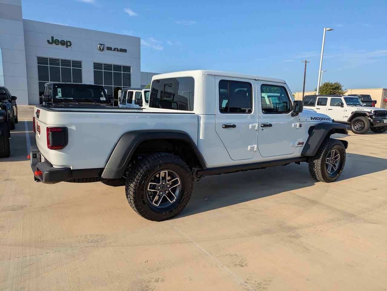 2025 Jeep Gladiator Mojave