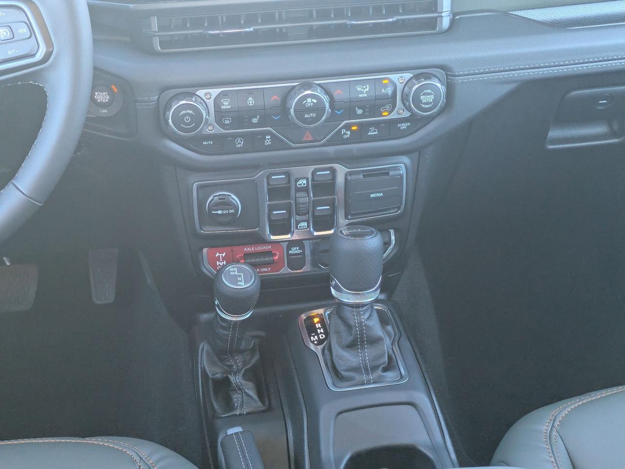 2025 Jeep Gladiator Mojave Castroville TX