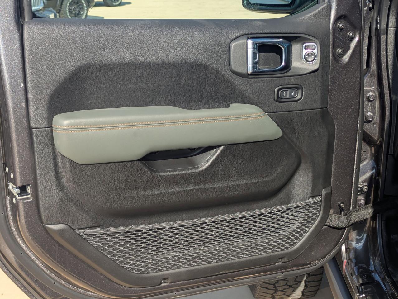 2025 Jeep Gladiator Mojave Castroville TX