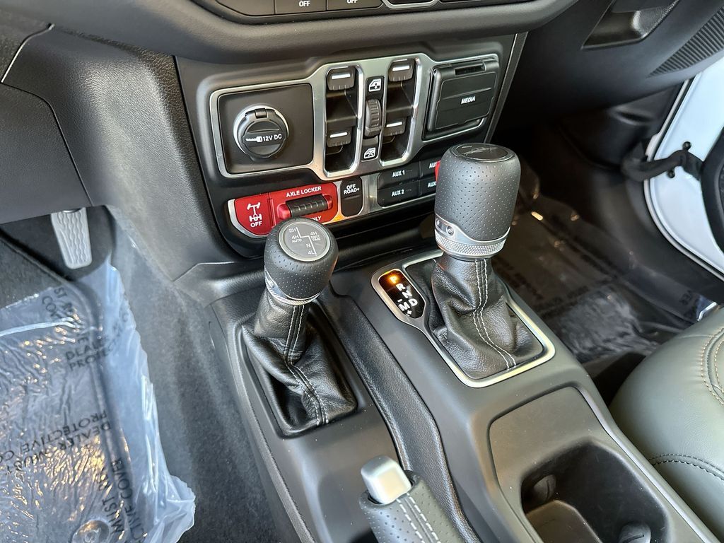 2025 Jeep Gladiator Mojave Tucson AZ