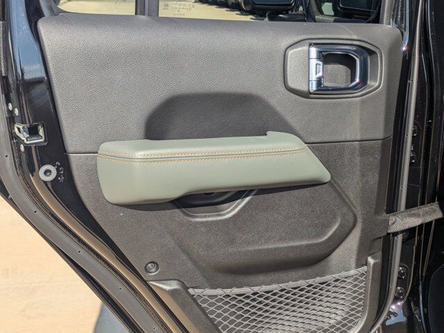 2025 Jeep Gladiator Mojave X Castroville TX