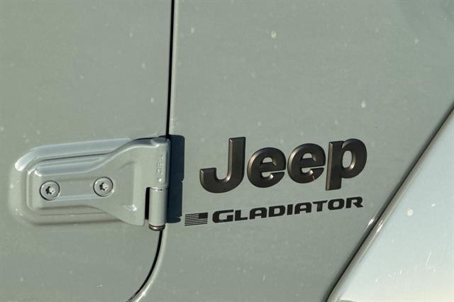 2025 Jeep Gladiator Nighthawk Morgan Hill CA