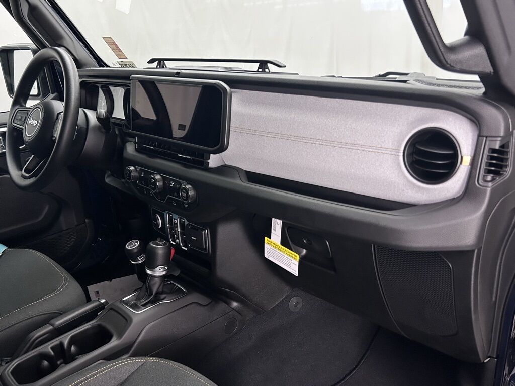 2025 Jeep Gladiator Nighthawk Portland OR