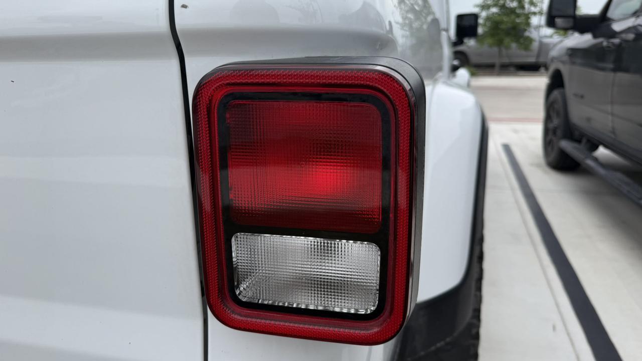 2025 Jeep Gladiator Nighthawk New Braunfels TX