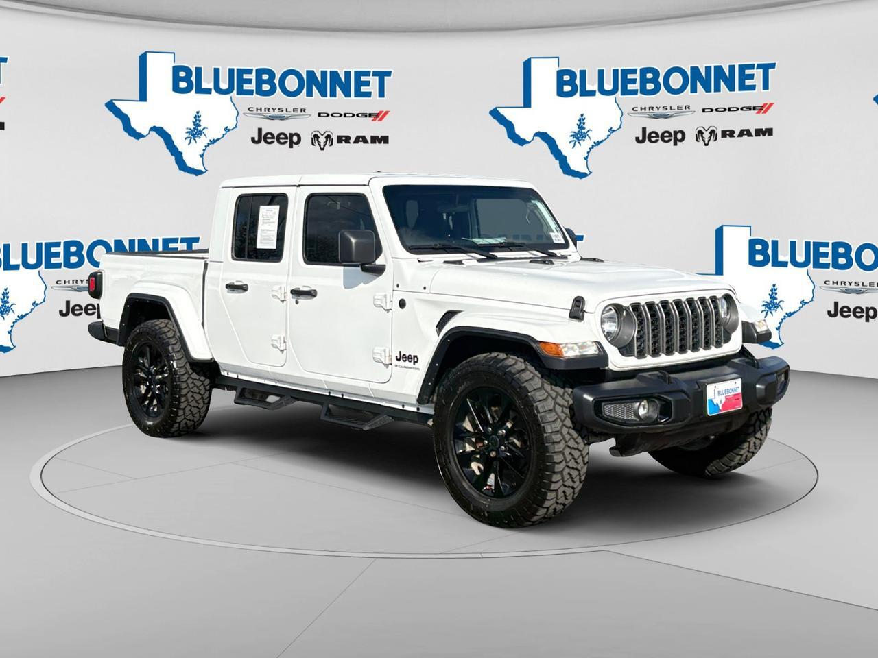 2025 Jeep Gladiator Nighthawk