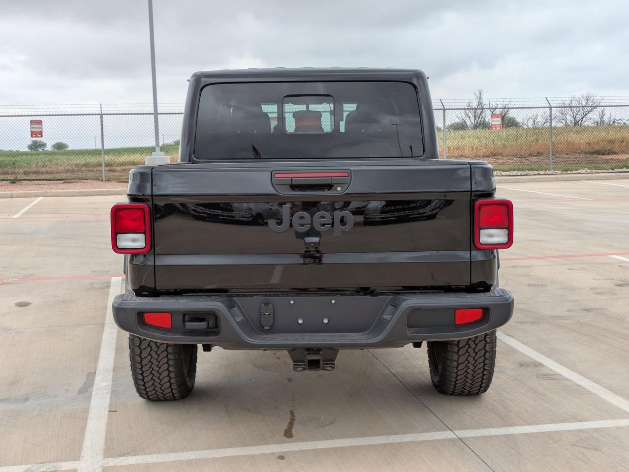 2025 Jeep Gladiator Nighthawk Castroville TX