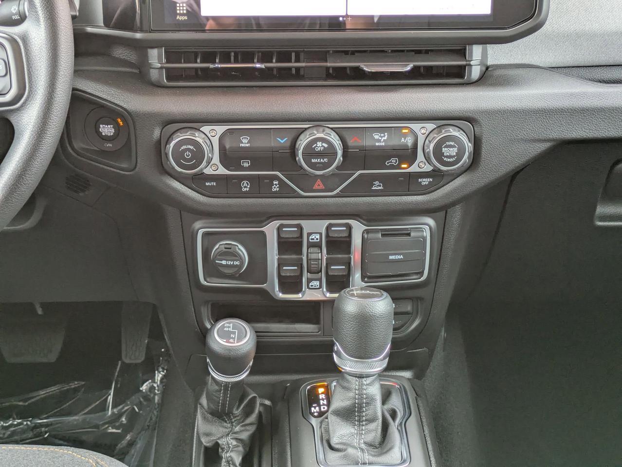 2025 Jeep Gladiator Nighthawk Castroville TX