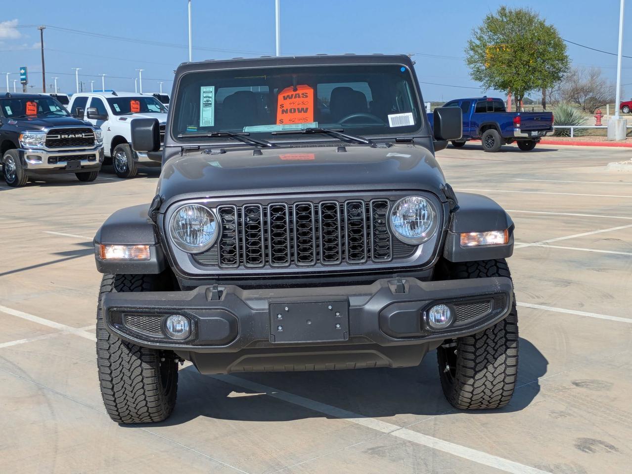 2025 Jeep Gladiator Nighthawk Castroville TX