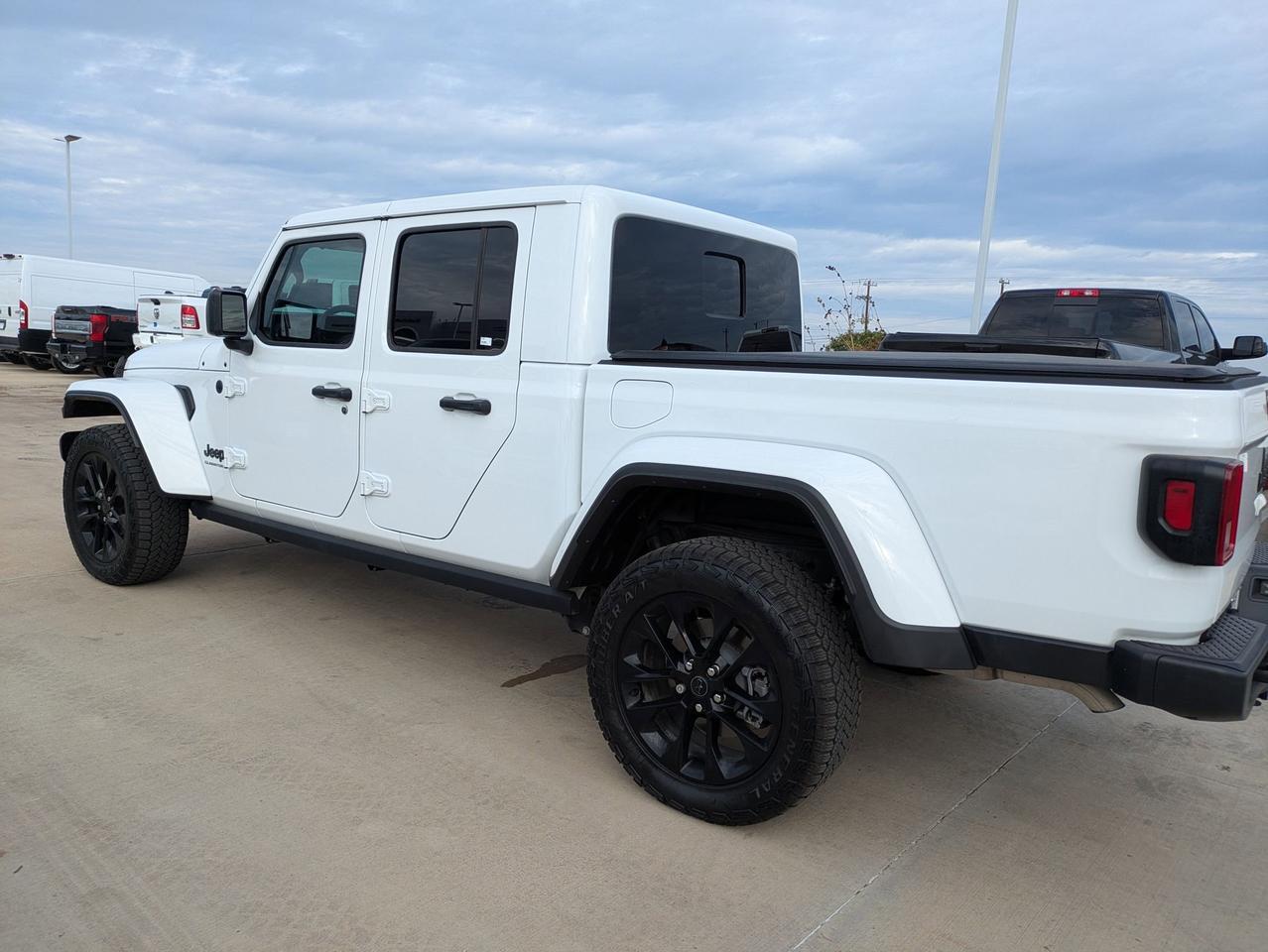 2025 Jeep Gladiator Nighthawk Castroville TX