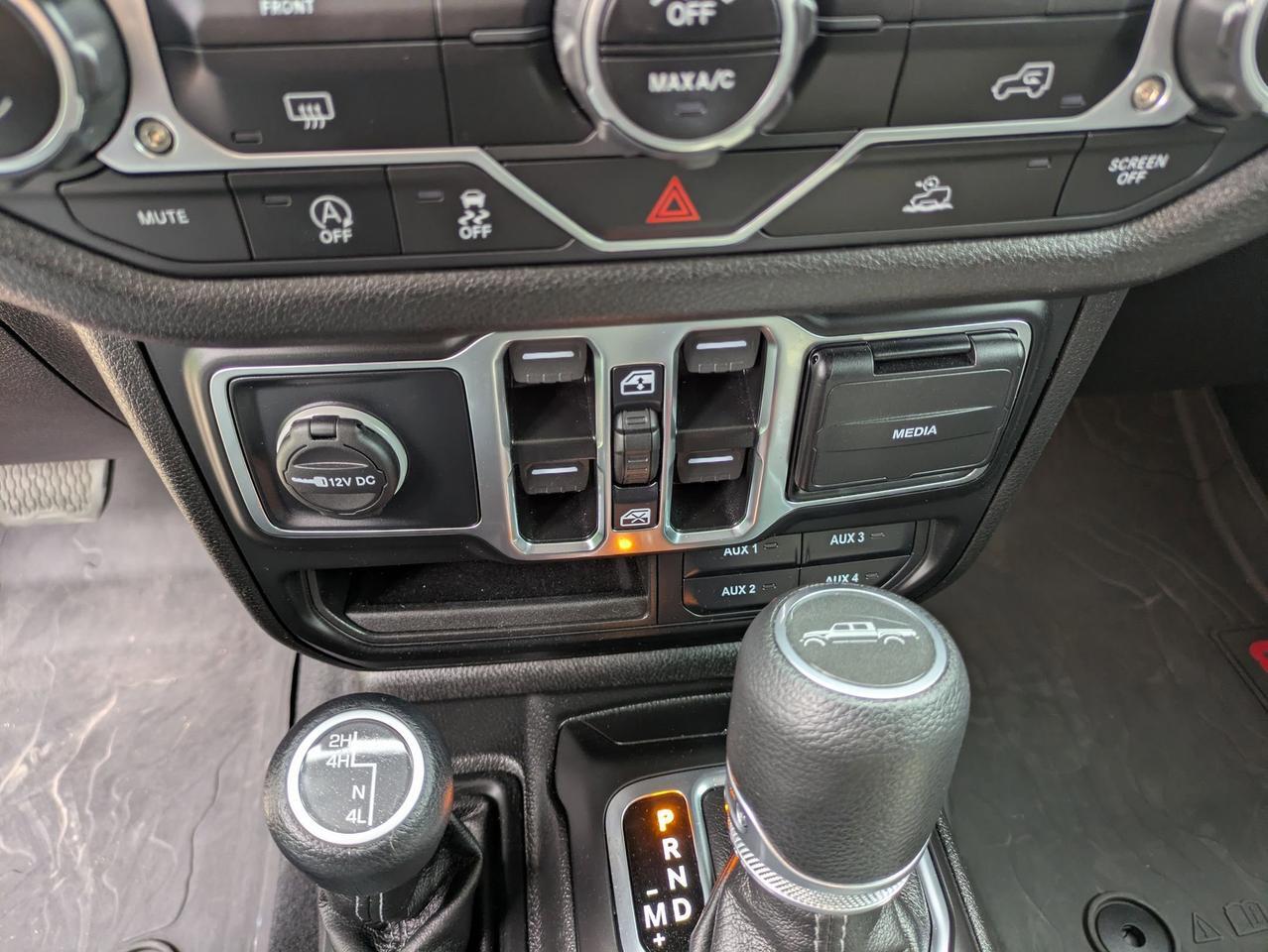 2025 Jeep Gladiator Nighthawk Castroville TX