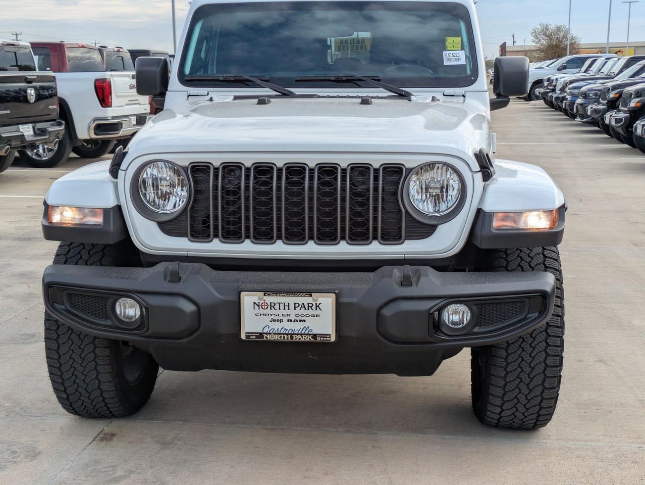 2025 Jeep Gladiator Nighthawk Castroville TX