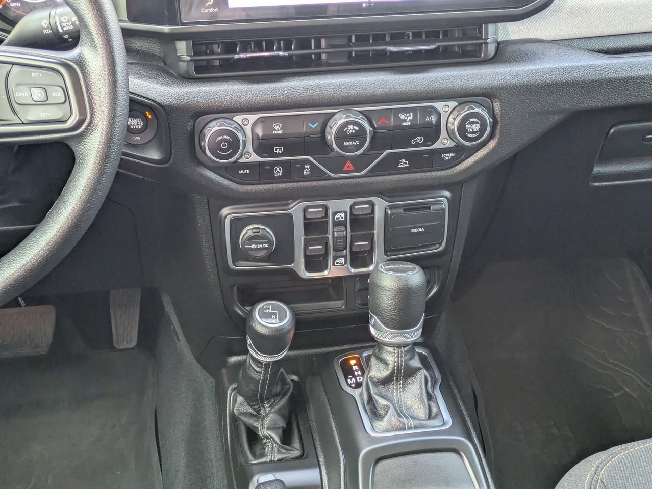 2025 Jeep Gladiator Nighthawk Castroville TX