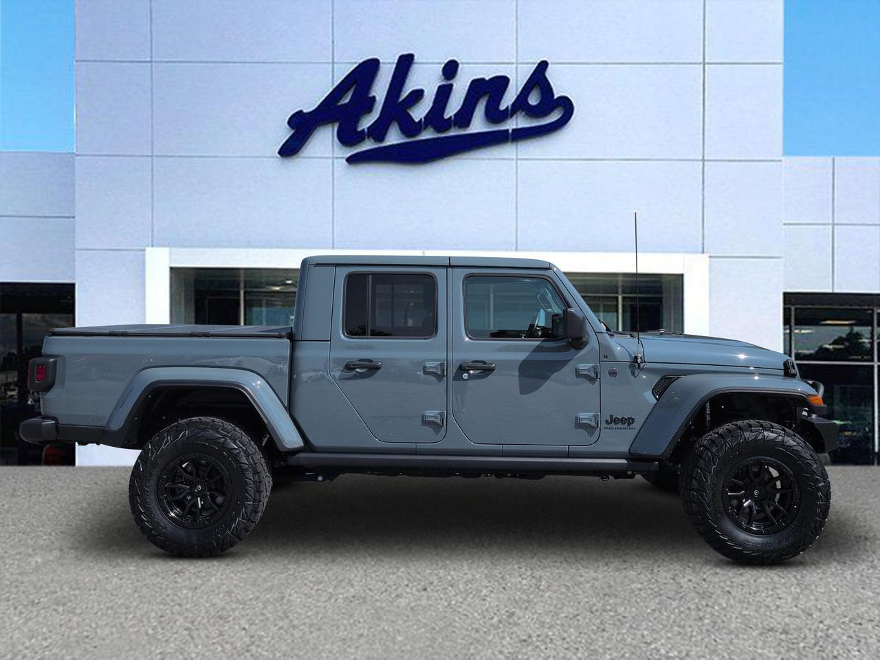 2025 Jeep Gladiator Nighthawk