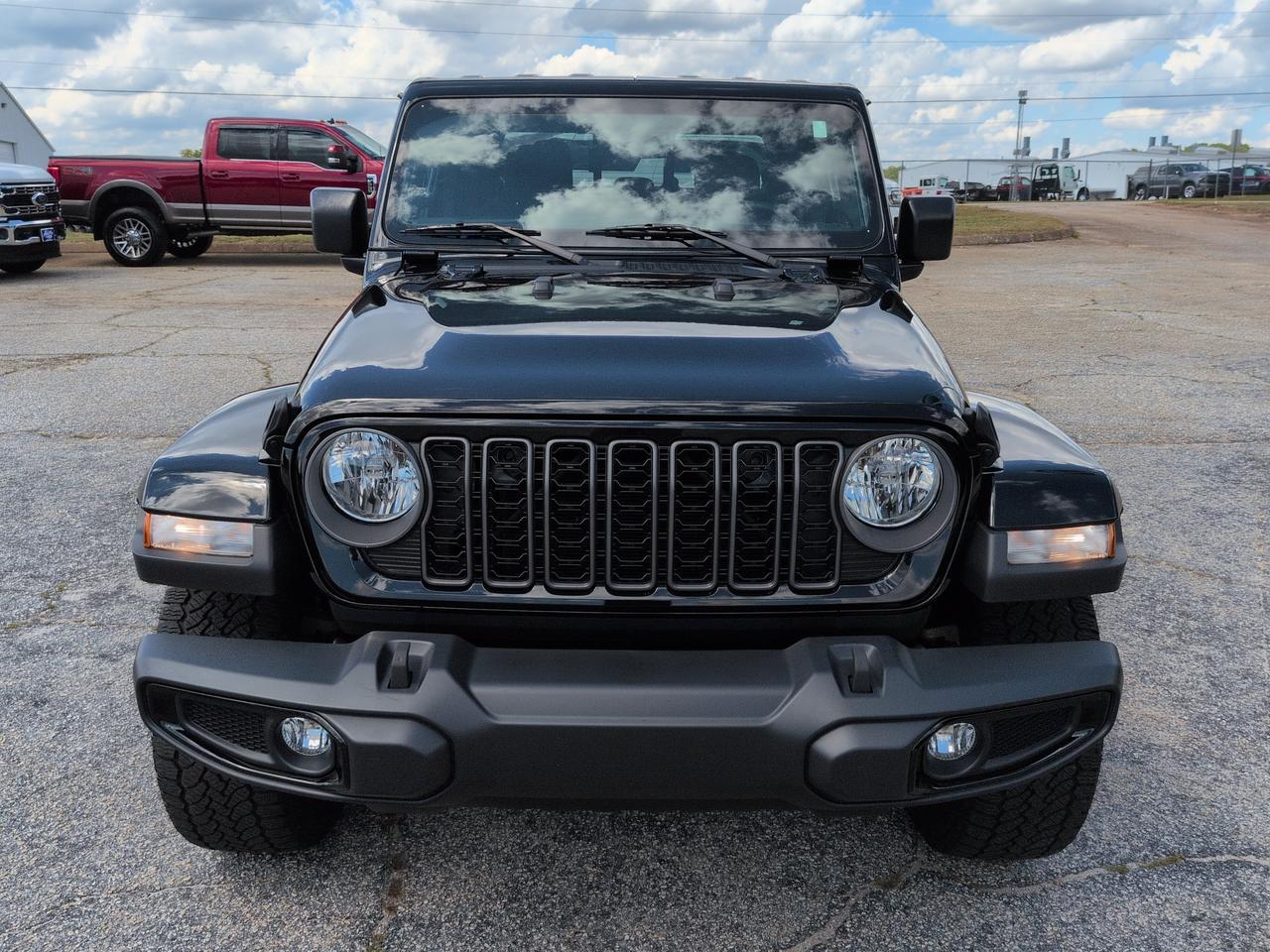 2025 Jeep Gladiator Nighthawk Winder GA