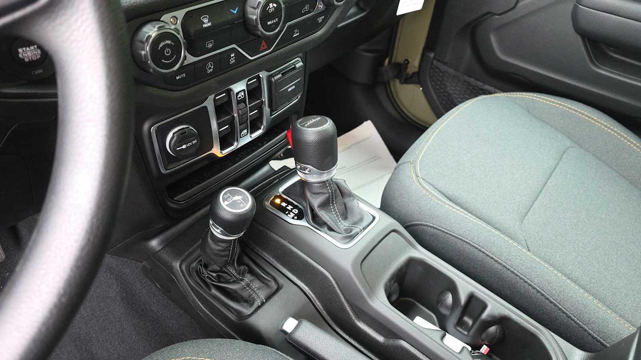 2025 Jeep Gladiator Nighthawk Hudson MA
