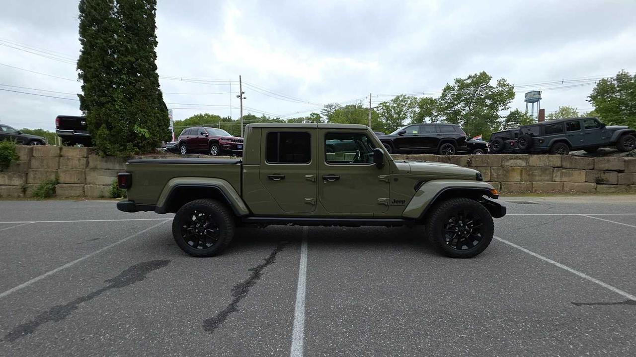 2025 Jeep Gladiator Nighthawk Hudson MA
