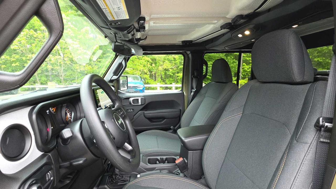 2025 Jeep Gladiator Nighthawk Hudson MA