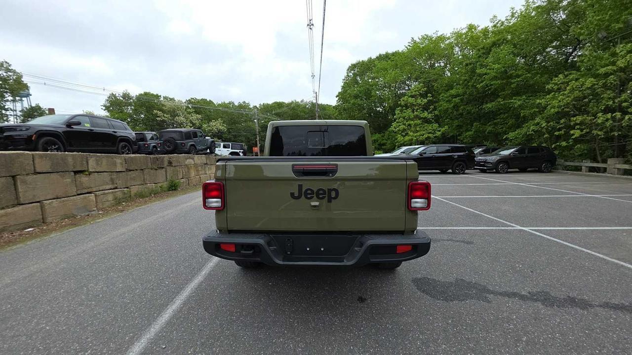 2025 Jeep Gladiator Nighthawk Hudson MA