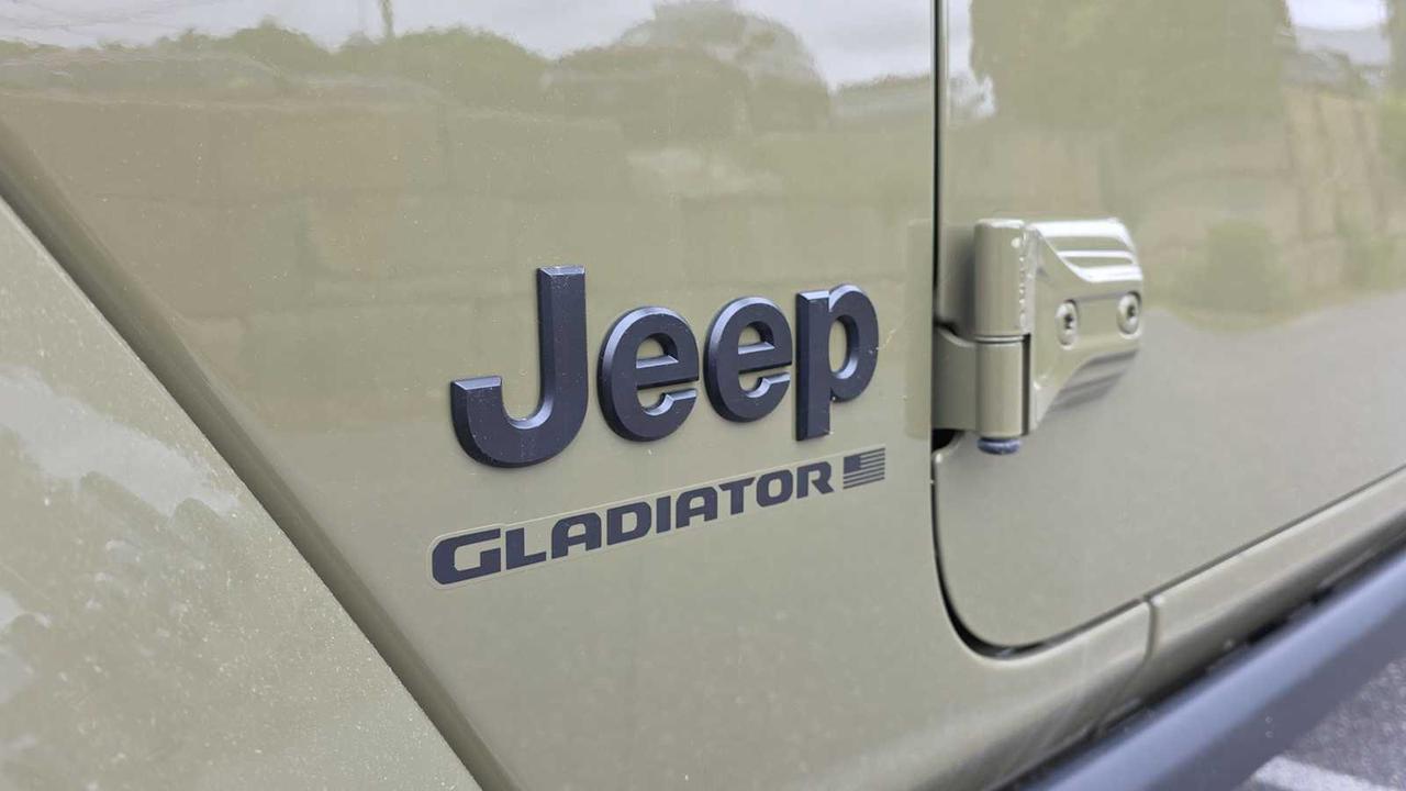 2025 Jeep Gladiator Nighthawk Hudson MA