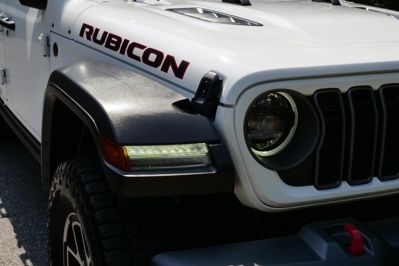 2025 Jeep Gladiator Rubicon - Photo 52