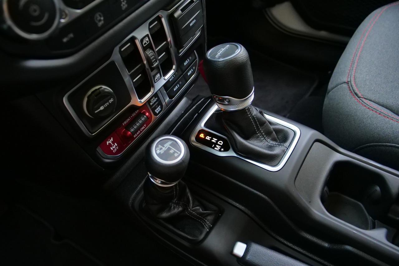 2025 Jeep Gladiator Rubicon - Photo 21