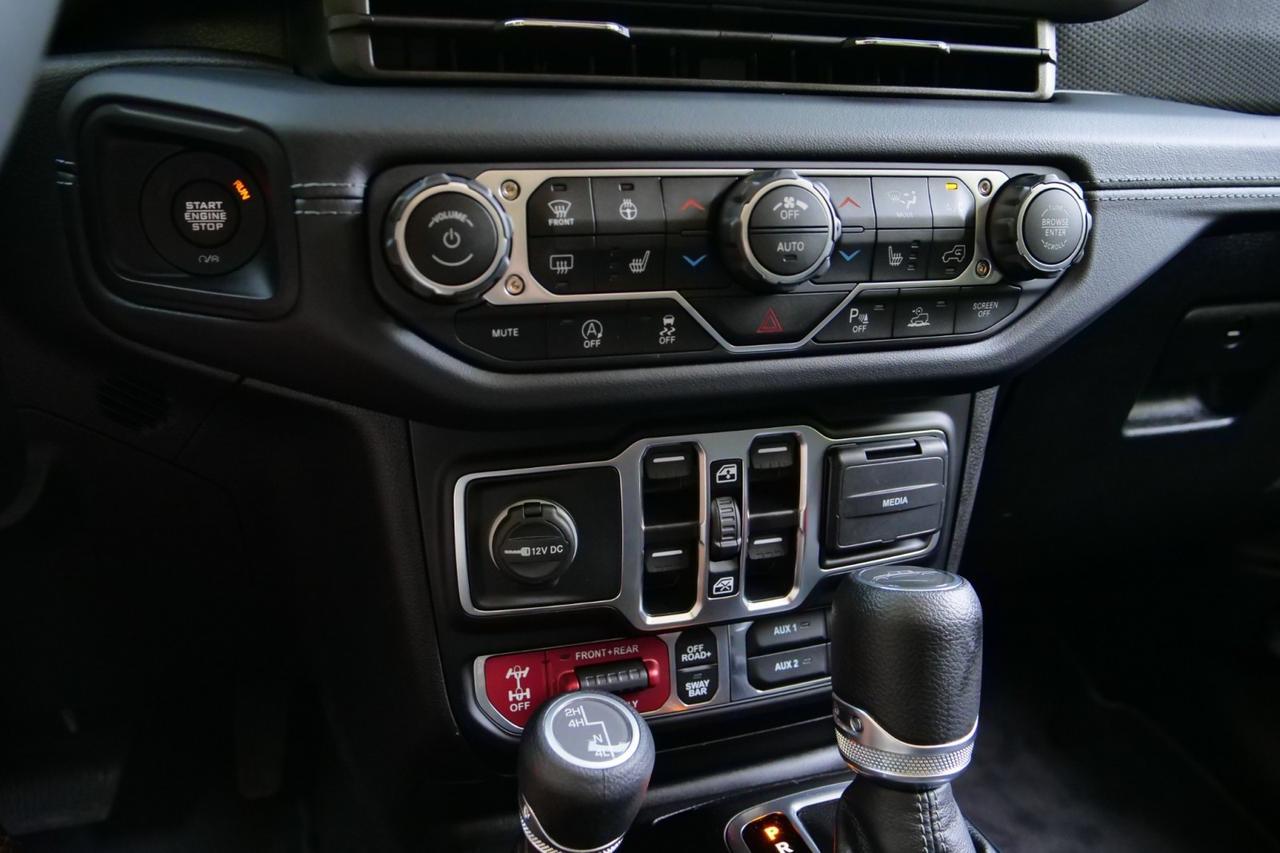 2025 Jeep Gladiator Rubicon - Photo 17