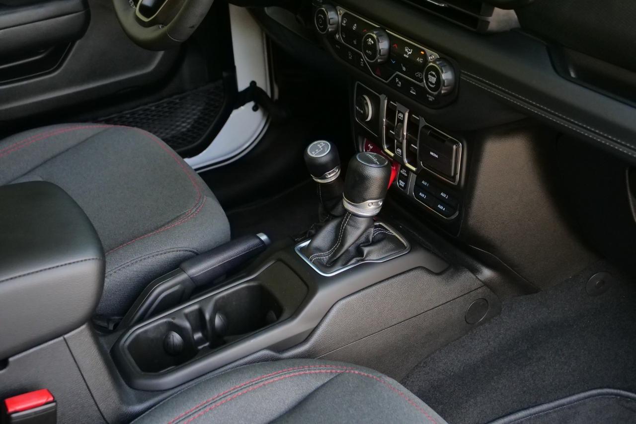 2025 Jeep Gladiator Rubicon - Photo 39