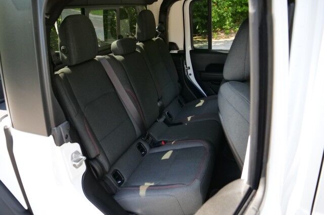 2025 Jeep Gladiator Rubicon 4X4 / Convenience Group / Heated Seats! High Point NC
