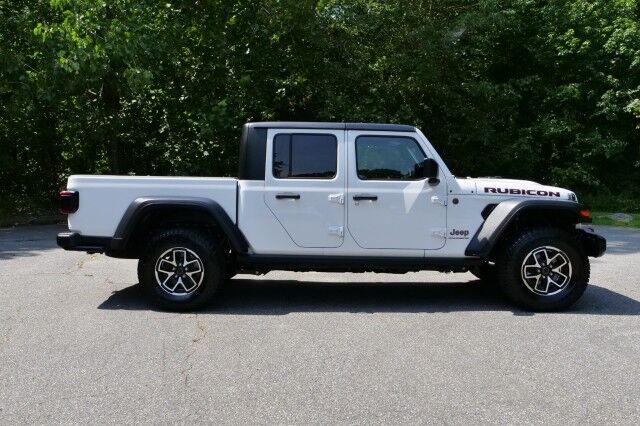 2025 Jeep Gladiator Rubicon 4X4 / Convenience Group / Heated Seats! High Point NC