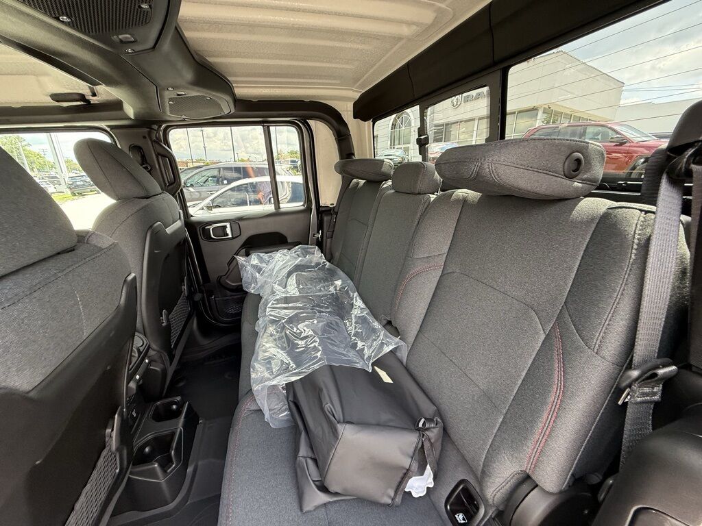 2025 Jeep Gladiator Rubicon Crestwood KY