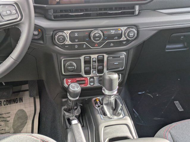 2025 Jeep Gladiator Rubicon Castroville TX