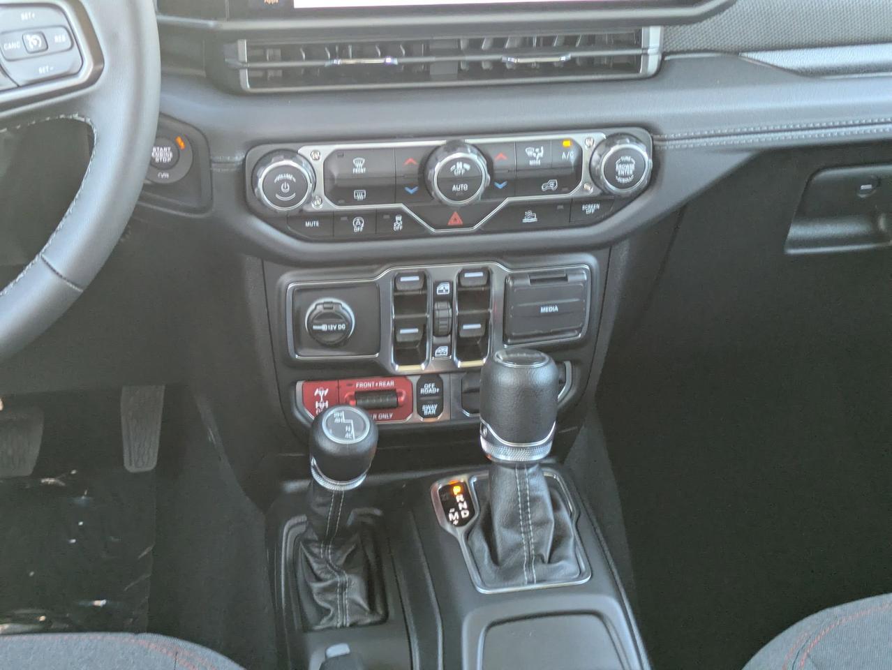 2025 Jeep Gladiator Rubicon Castroville TX