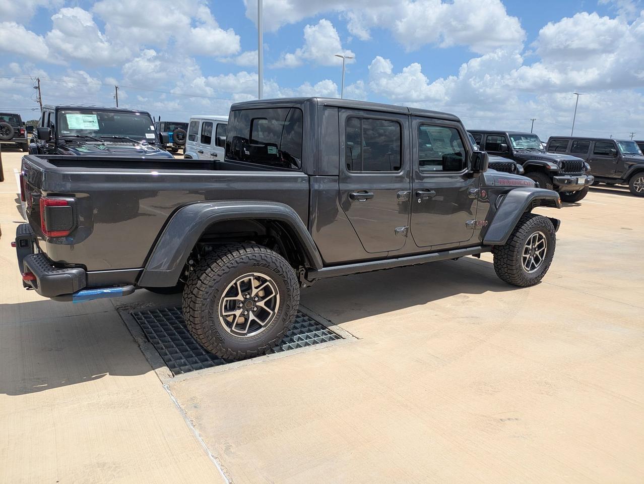 2025 Jeep Gladiator Rubicon X Castroville TX