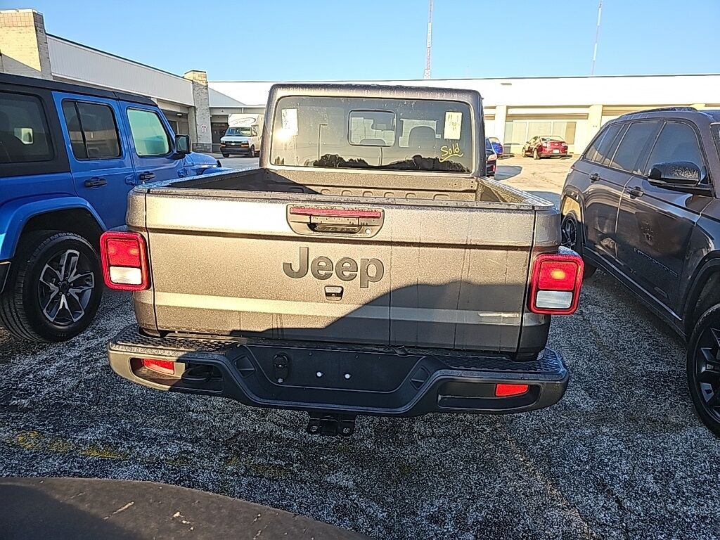 2025 Jeep Gladiator Sport Akron OH