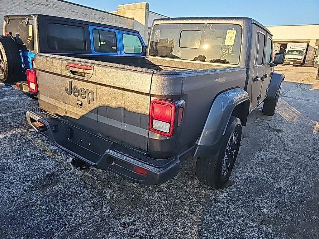 2025 Jeep Gladiator Sport Akron OH